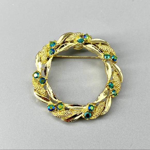 Vintage, Mid Century, Circle Brooch Pair AB & Pearls - Picture 8 of 16